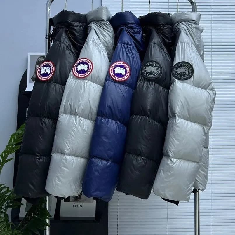 大鹅羽绒服泡芙冬季2025新款亮面高级感2252M加厚保暖情侣面包服 (93)